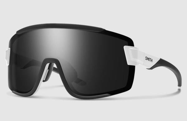 Wildcat White ChromaPop Black