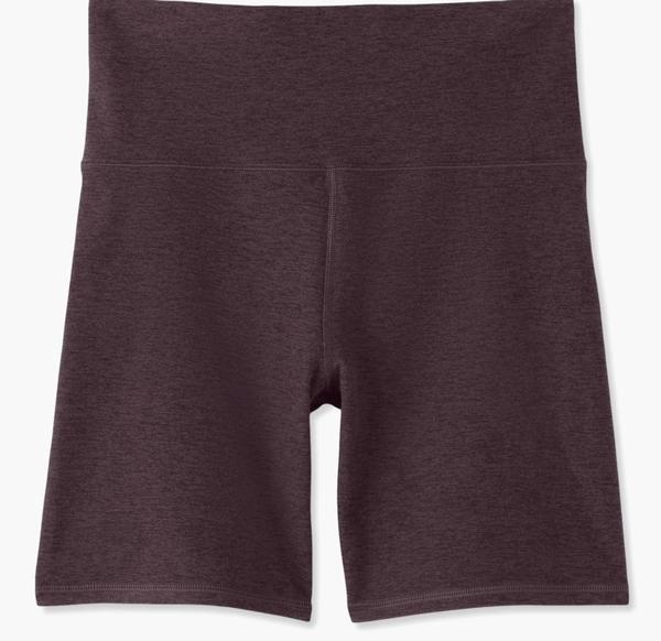 Womens Clean Elevation Shorty