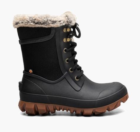 Womens Arcata Trek Dots