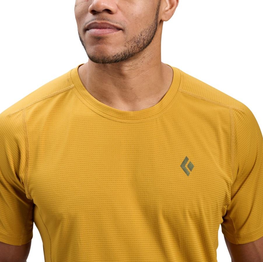 Men's Distance Short Sleeve Tech Tee