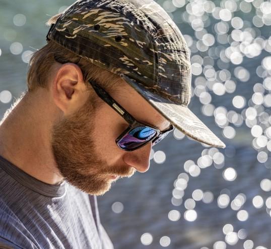 Hundo Black Blue Mirror