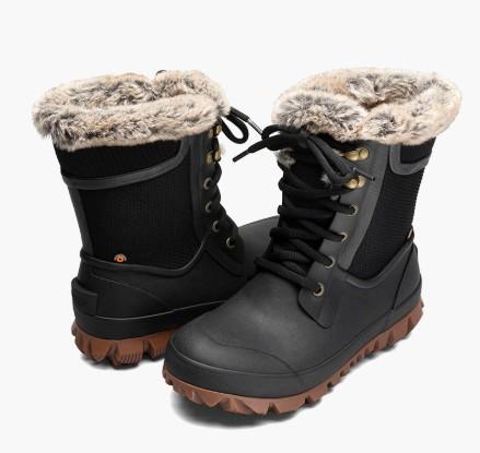 Womens Arcata Trek Dots