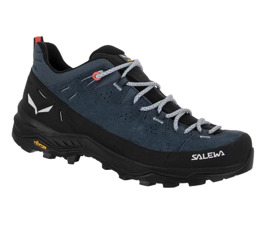 Womens Alpine Trainer 2