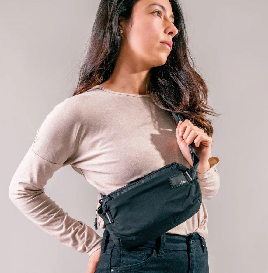 Refraction Packable Sling